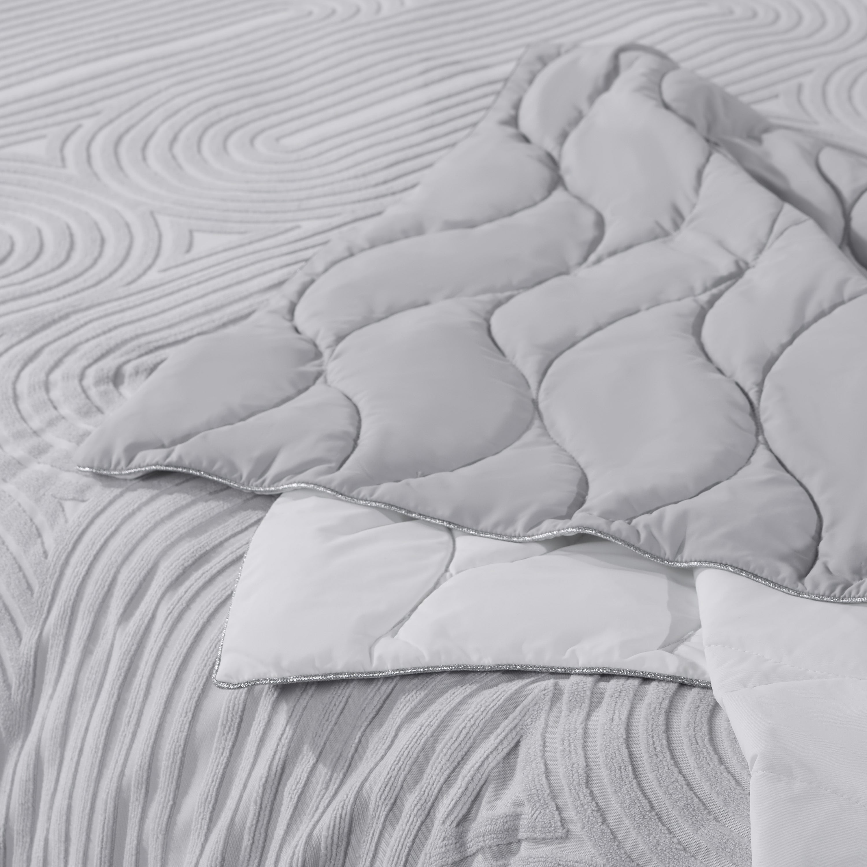 Cooling Performance® Throw