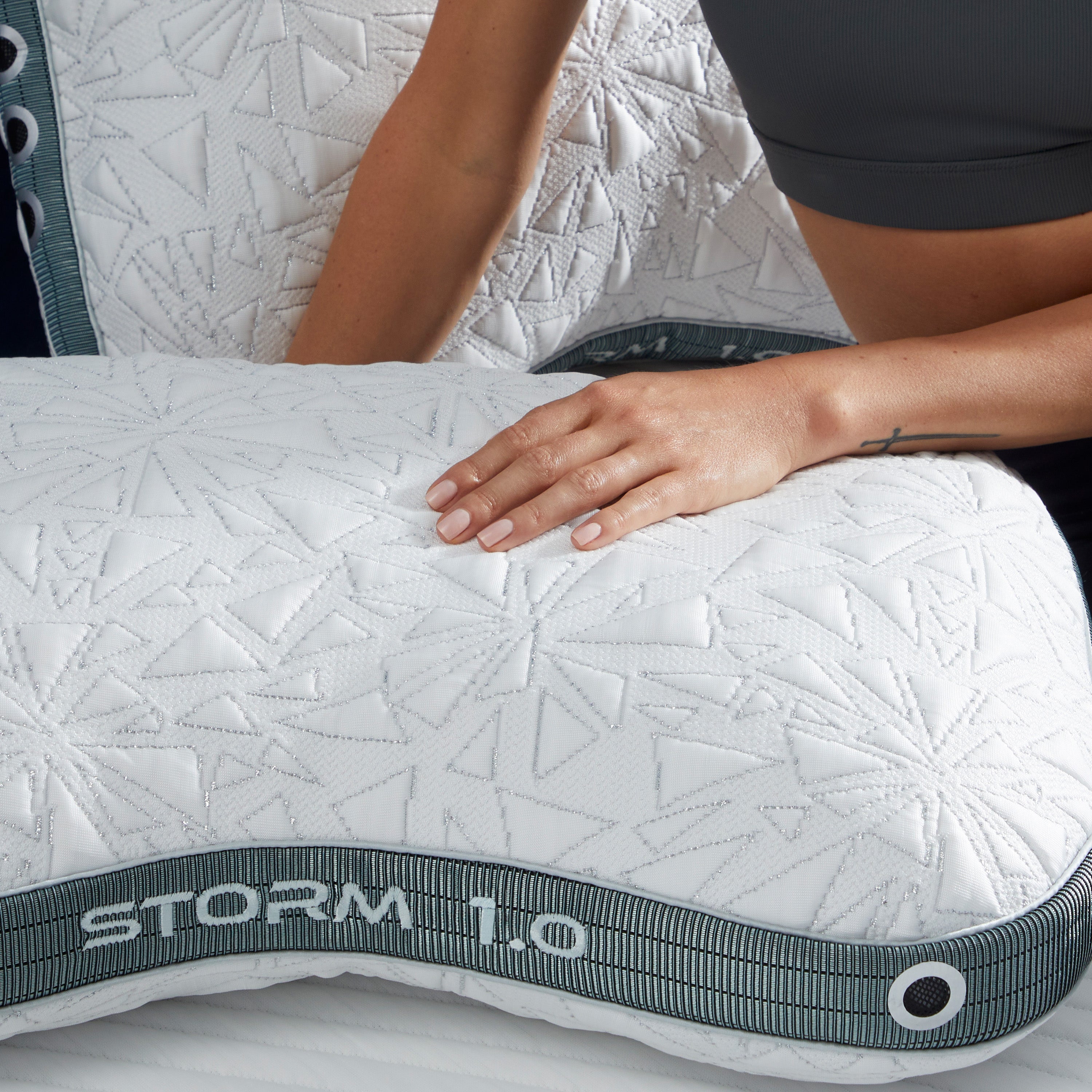 Storm Cuddle Curve Performance® Pillow